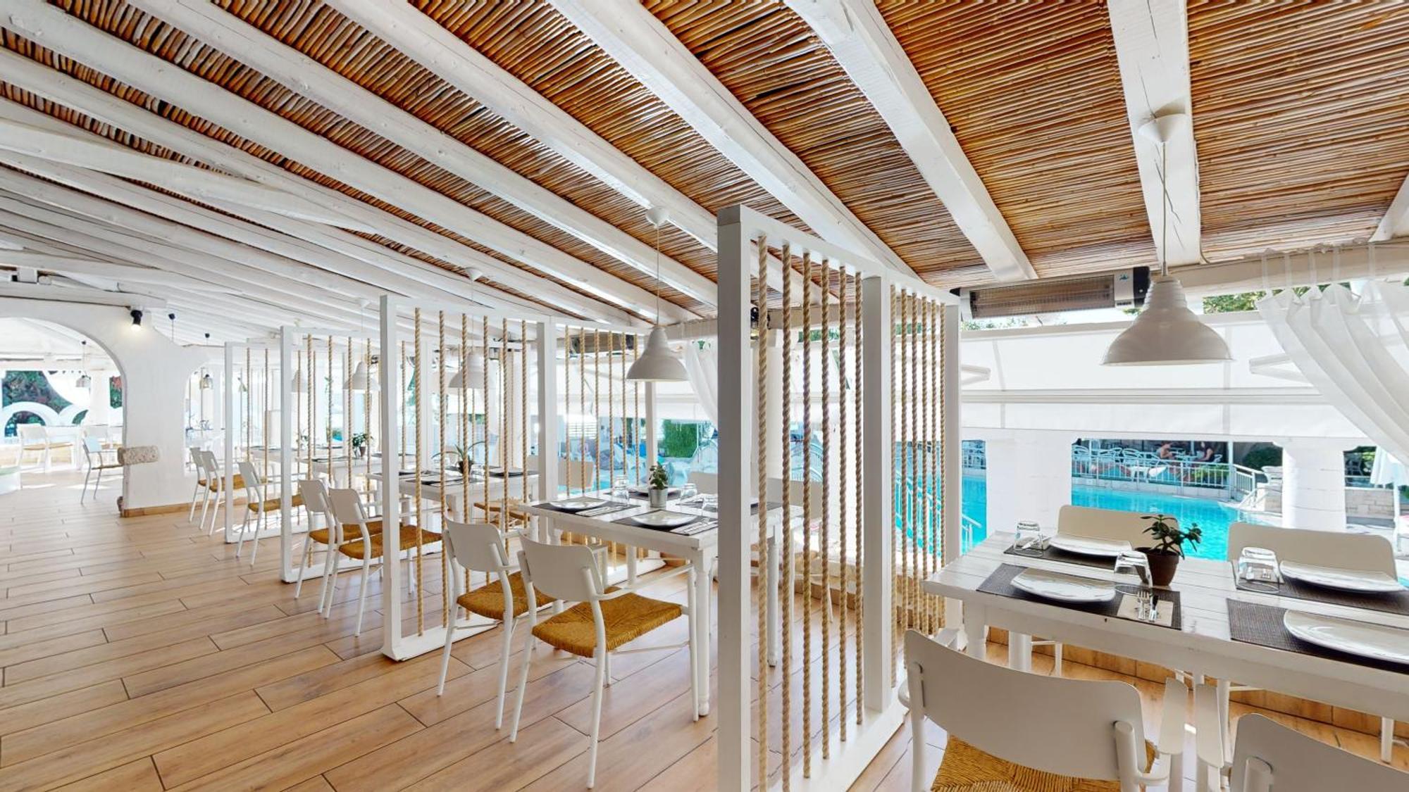 Acrotel Athena Residence เอเลีย ภายนอก รูปภาพ